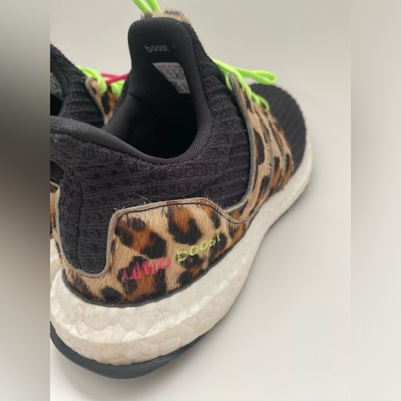 Adidas Ultraboost DNA Animal Pack - Leopard 7.5 US Women/5.5 US Men Funky Print - Picture 7 of 13